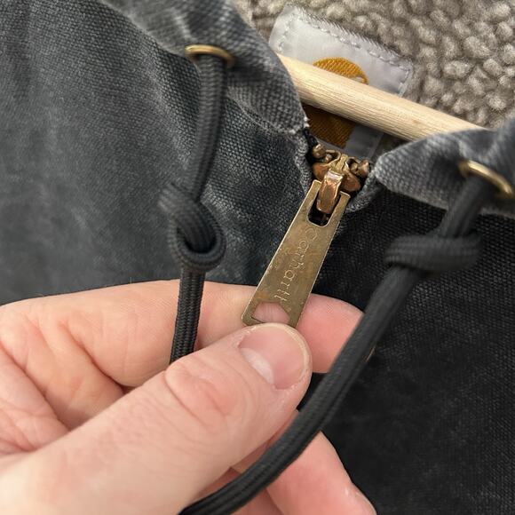 Y2K Carhartt Sherpa-Lined Hooded Detroit Jacket “Black” - Picture 7 of 10